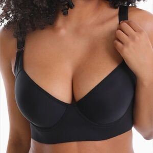 Women’s Plus 44DD Back Smoothing Underwire Black Shaping Bra